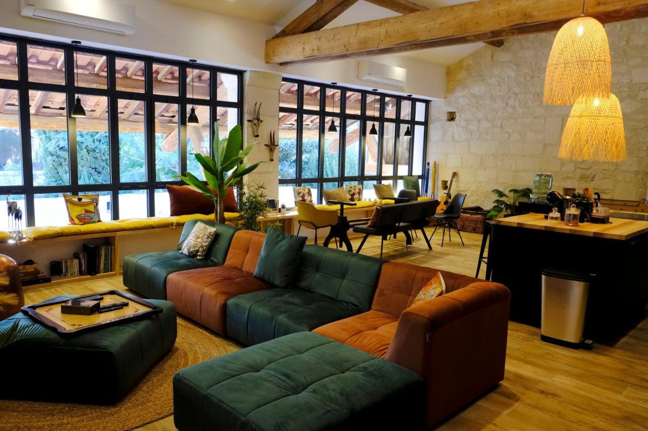 Bed and Breakfast Le Loft De La Grange Арль Экстерьер фото