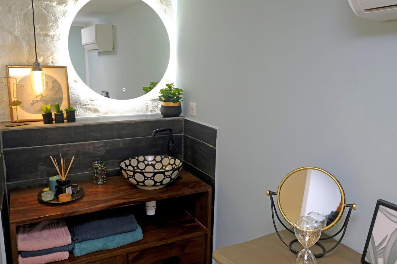 Bed and Breakfast Le Loft De La Grange Арль Экстерьер фото